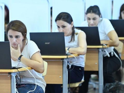 Sertifikasiyadan kəsilən müəllimlərin iş yerləri MİQ imtahanlarına ÇIXARILACAQ