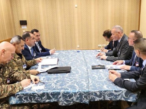 Ermənistanın baş qərargah rəisi Fransa komandanı ilə görüşüb