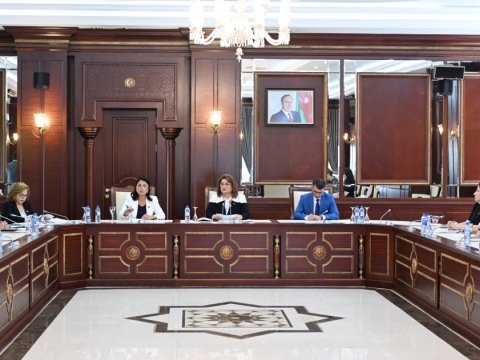 4 qanun layihəsi plenar iclasa tövsiyə olundu