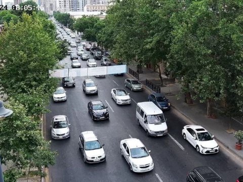 Yollarda tıxac AZALIB
