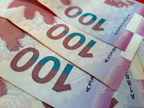 Azərbaycanda orta aylıq əməkhaqqı 1000 manatı ÖTÜB