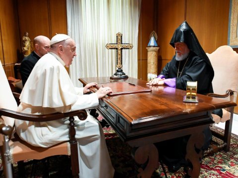 Erməni katolikos Vatikanda