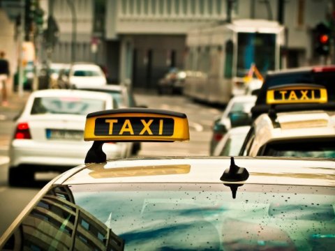 Buraxılış kartı alan nəqliyyat vasitələrinin SAYI AÇIQLANDI
