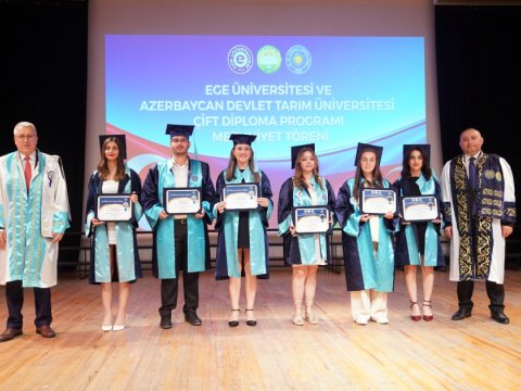 İkili diplom proqramının ilk məzunlarının buraxılış mərasimi keçirilib - FOTO