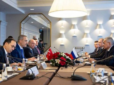 Hakan Fidan Şoyqu ilə Azərbaycan-Ermənistan məsələsini də müzakirə edib