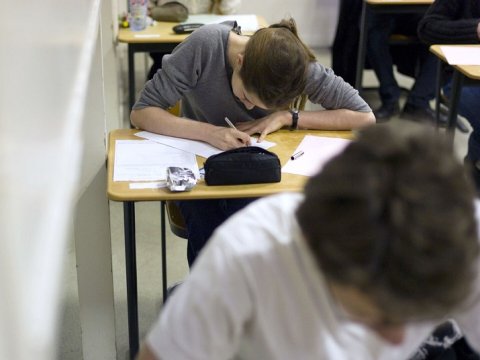 DİM I və IV qrupların imtahan cavablarını niyə gecikdirir? - AÇIQLAMA