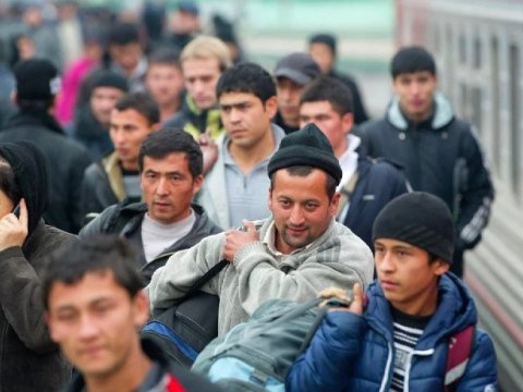 Donetskin işğaldakı hissəsinə miqrant axını PROBLEMİ