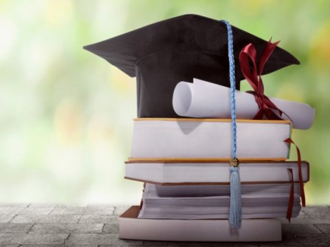 Təhsil tələbə krediti alanların sayı açıqlandı