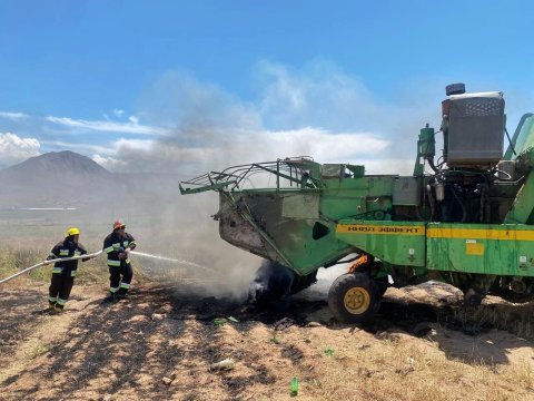 Culfada kombayn və taxıl sahəsi yandı - FOTO