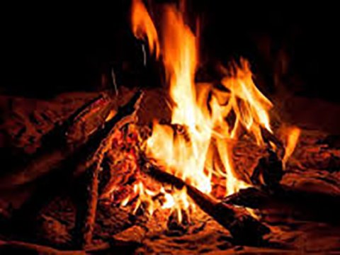 Ocaq qalamaq istədi, özünü yandırdı