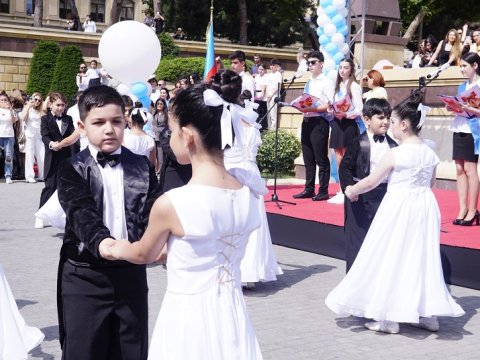 Bakı məktəblərində 