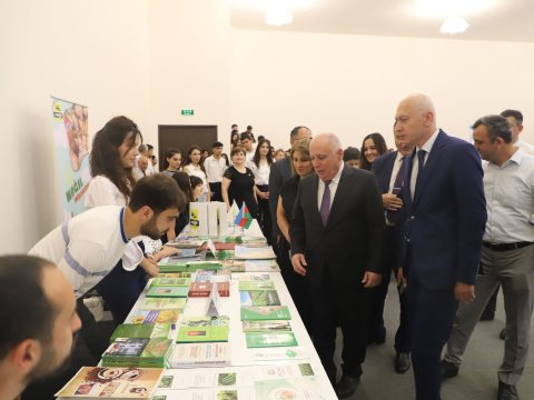 LDU-da məzun yarmarkası keçirilib - FOTO