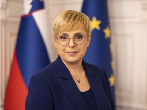 Ukrayna döyüşü dayandırsa, sonu gələcək - Prezident