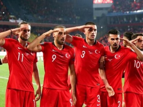 Avro-2024: Türkiyə-Gürcüstan oyununu bu hakimlər idarə edəcək