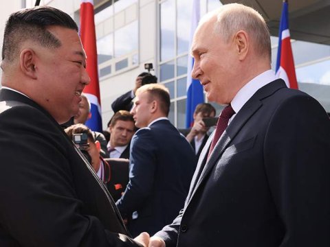 Putin Kim Çen Inla görüşə gedəcək