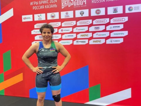 Qadın güləşçimiz Kazanda qızıl medal qazandı 