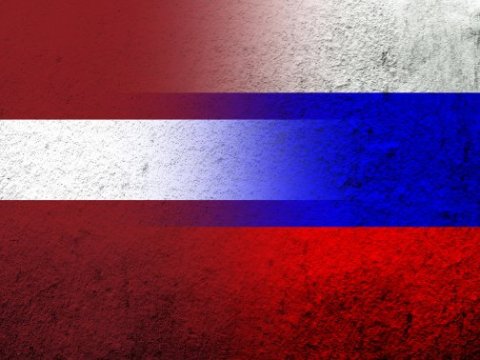 Latviyadakı rusiyalılar latışcadan imtahan verəcək