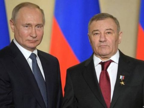 Putinə yaxın olan milyarder axtarışa verildi