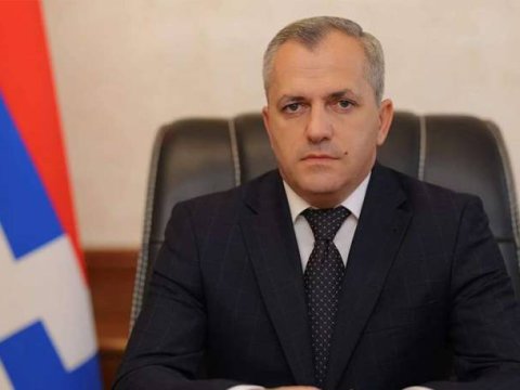 İrəvandakı “Artsax nümayəndəliyi”nə basqın oldu: Şahramanyan dindiriləcək