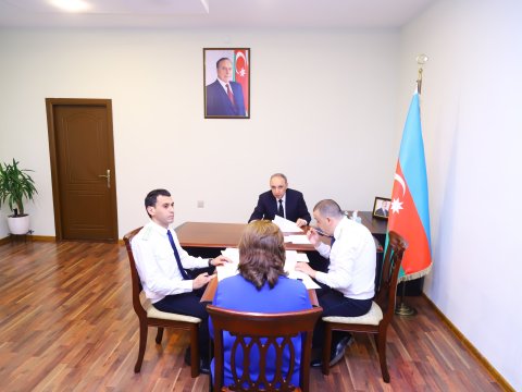 Baş prokuror Binəqədidə vətəndaşları qəbul edib - FOTO