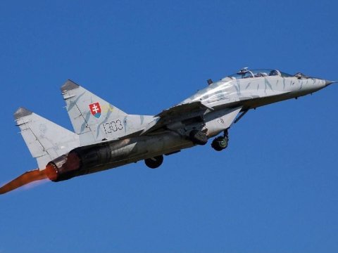 Keçmiş baş nazir və müdafiə nazirinə CİNAYƏT İŞİ AÇILDI