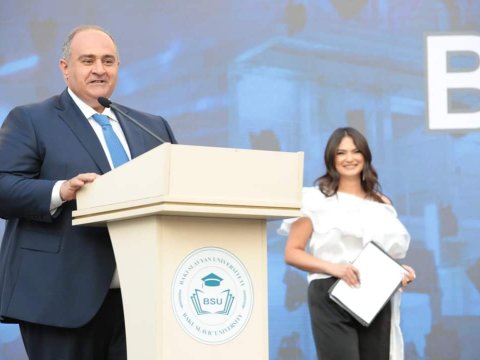 Bakı Slavyan Universitetində MƏZUN GÜNÜ