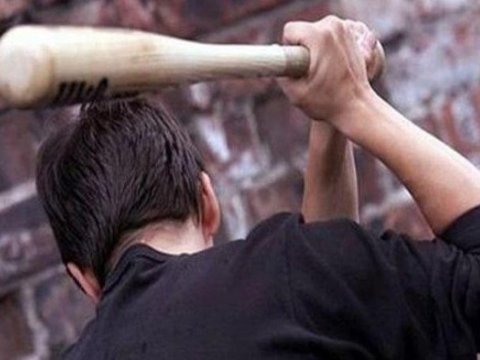 Culfada qardaş bacısını küt alətlə ÖLDÜRDÜ