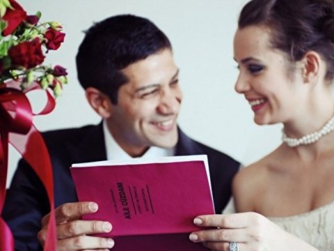 Azərbaycanda bu əcnəbilərlə nikah qadağan olundu