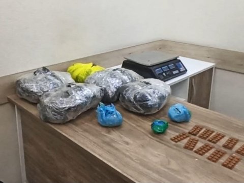 Keçmiş məhkum külli miqdarda narkotiklə tutuldu