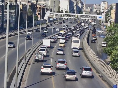 Hazırda bəzi yollarda tıxac var - SİYAHI