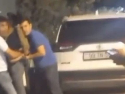 Həmin videodakı şəxslər mülki geyimdə olan polislər imiş