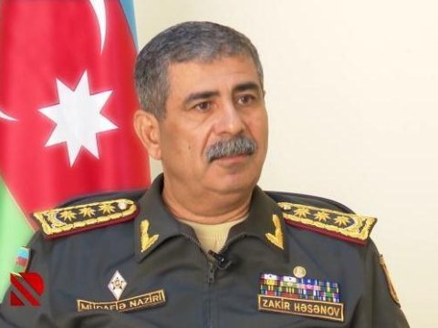 Zakir Həsənov Macarıstana getdi