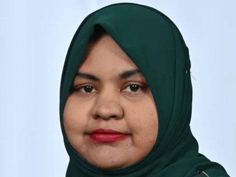 Nazir prezidentə cadu etdi, həbs olundu 