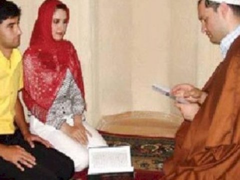 Azyaşlıların kəbinini kəsən mollalar CƏZALANDIRILACAQ