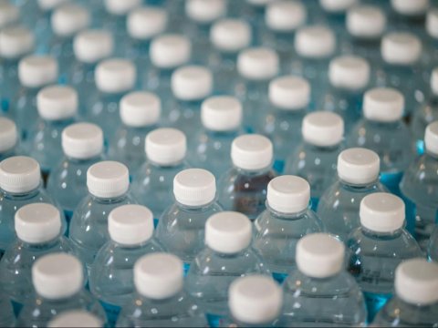 Plastik şüşələrdən su içmək diabet riskini artırır - ARAŞDIRMA