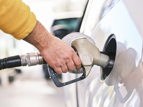 Sabahdan Aİ 95 markalı benzinin ucuzlaşacağı GÖZLƏNİLİR