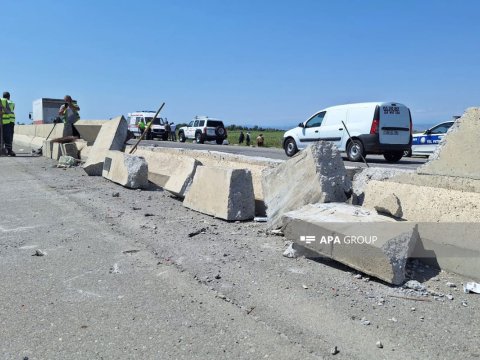 Bakı-Qazax yolunda ağır qəza: 1 nəfər ölüb, 3 uşaq yaralanıb