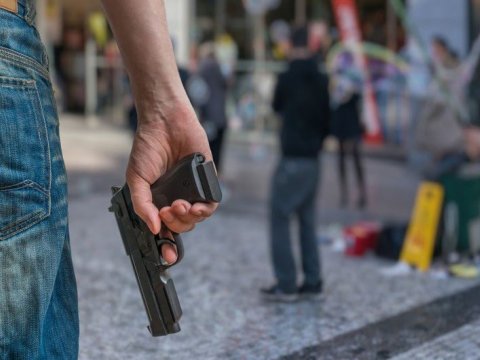 Universitet yaxınlığında atışma - 3 nəfər öldü 