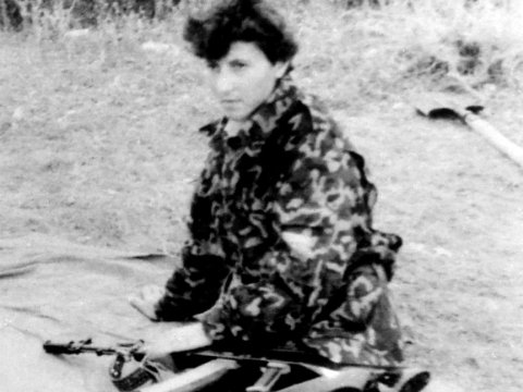 Savaşçı xanımlar: Kişi adı ilə döyüşən zərif qəhrəman - Bacısı ona şəhid statusu istəyir - FOTOLAR