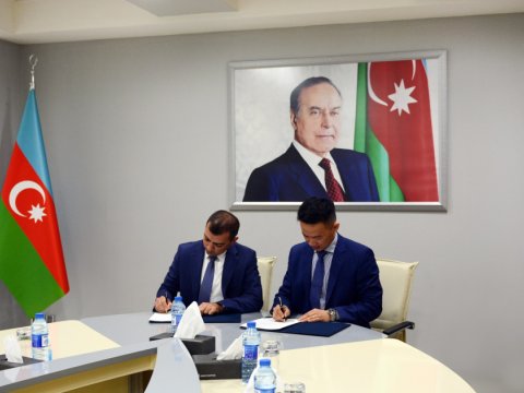 “Azərkosmos” Çin şirkəti ilə memorandum imzaladı