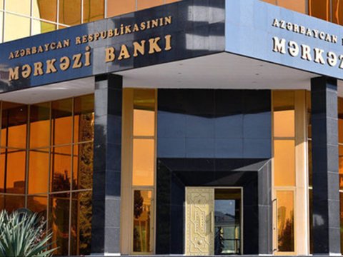 Bugünkü hərracda 61,3 milyon dollar satılıb