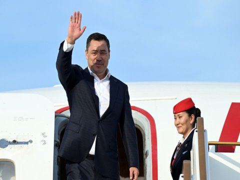 Qırğızıstan Prezidenti Azərbaycana GƏLİR