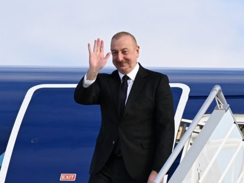 İlham Əliyevin Qazaxıstana səfəri başa çatdı 