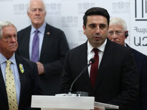 İrəvan sülh sazişini imzalamağa hazırdır - Simonyan