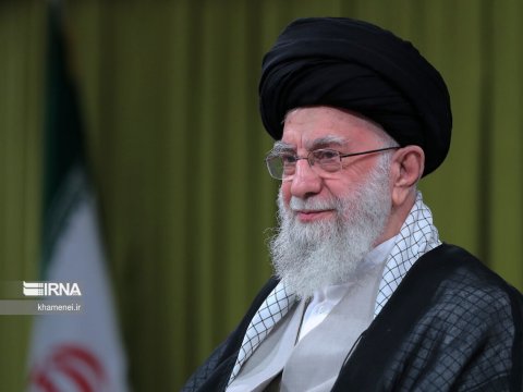 Xamenei yeni prezident Pezeşkiana ÇAĞIRŞ ETDİ