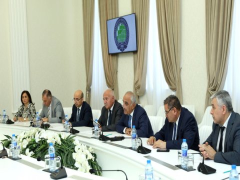 UNEC-də yaz sessiyasının sonuncu “Açıq Qapı” günü - FOTOLAR