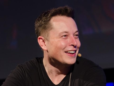 “WhatsApp” təhlükəlidir - İlon Mask