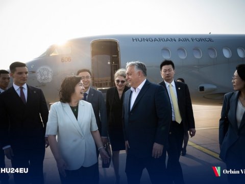 Viktor Orban Çin lideri ilə GÖRÜŞDÜ 