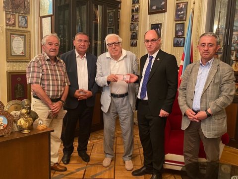 Jurnalist AYB-yə üzv qəbul edildi - FOTO