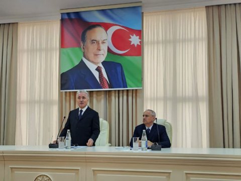 Yeni icra başçısı kollektivə təqdim olundu - FOTO